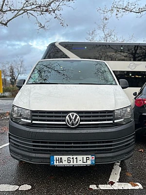 Volkswagen Caravelle VOLKSWAGEN T6 CARAVELLE 9 PLACES