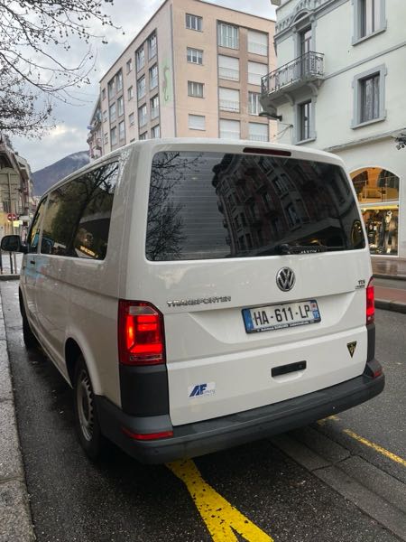 Volkswagen Caravelle VOLKSWAGEN T6 CARAVELLE 9 PLACES