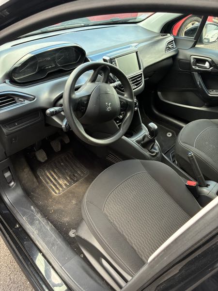 Peugeot 208 (2) 1.6 BLUEHDI 75 ACCESS 5P