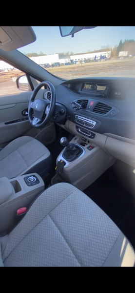 Renault Scenic scenic 3 1.5 dci état nickel