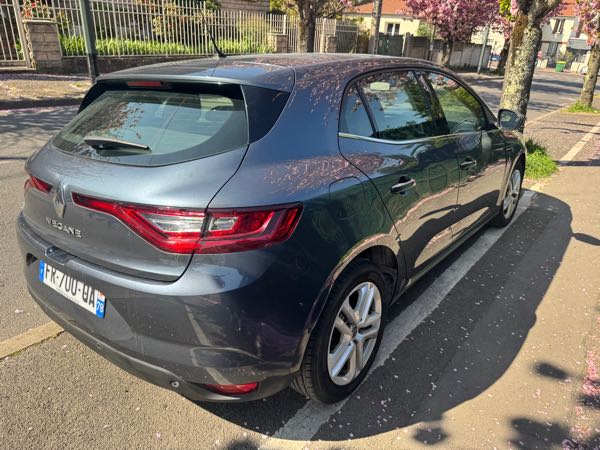 Renault Megane IV (2) 1.5 BLUE DCI 115 BUSINESS EDC