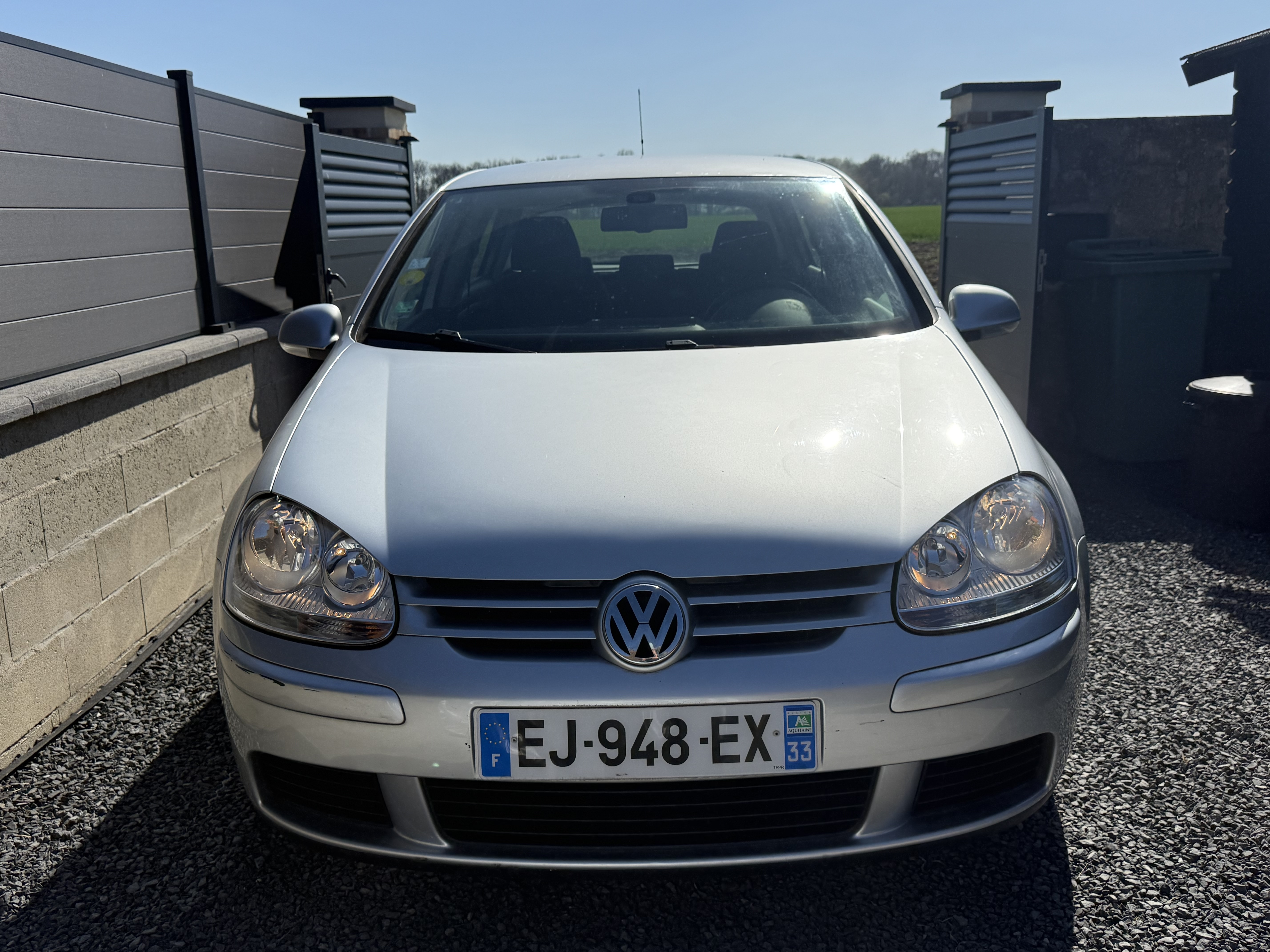 Volkswagen Golf V 1.6 102 CONFORTLINE 5P