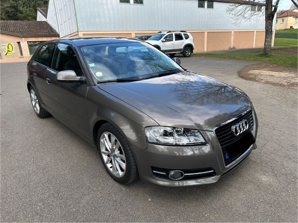 Audi A3 Audi A3 1.6 TDI 105cv Business Line(état irréprochable)