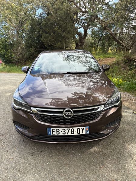 Opel Astra V 1.6 CDTI 110 EDITION