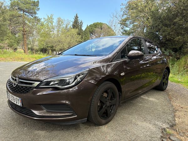 Opel Astra V 1.6 CDTI 110 EDITION