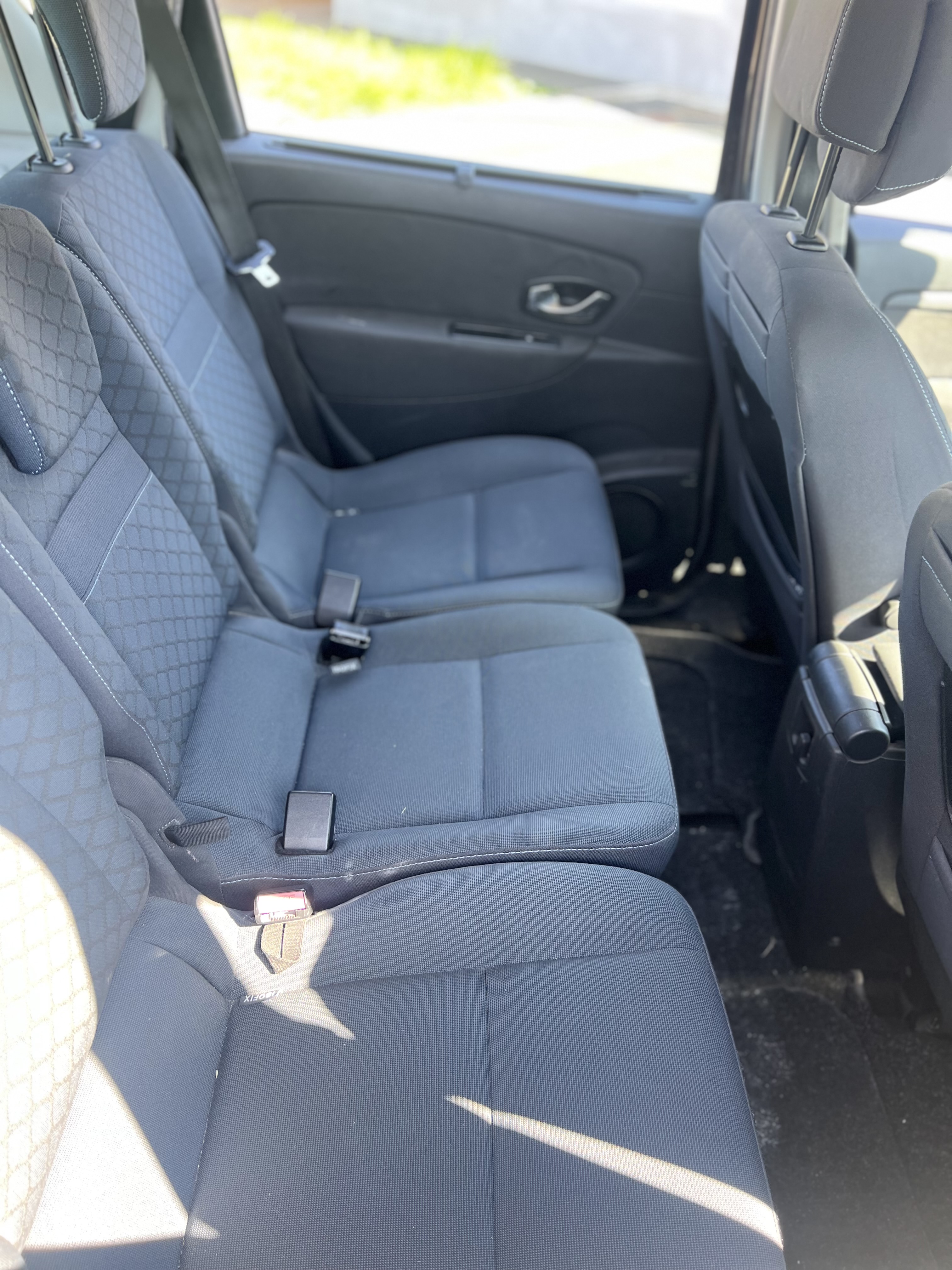 Renault Scenic III (3) XMOD 1.5 DCI 110 ENERGY BUSINESS ECO2