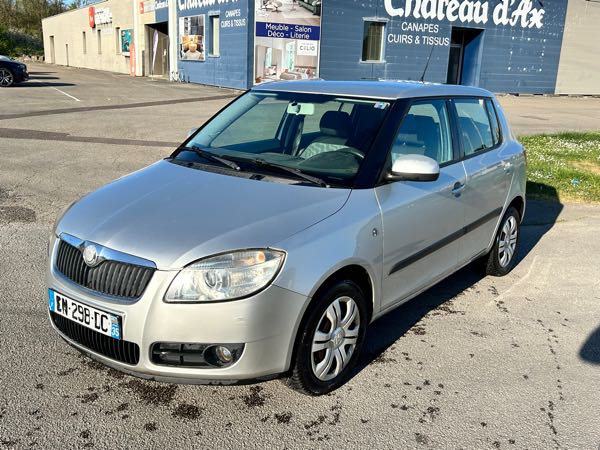 Skoda Fabia 1.2 essence