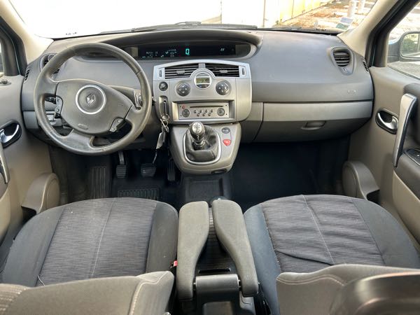 Renault Scenic RENAULT SCENIC 1.5 DCI 105 CV