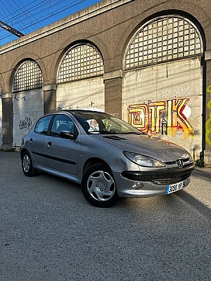Peugeot 206 (2) 1.6 16S TRENDY 5P
