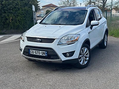Ford Kuga II 2.0 TDCI 140 FAP 4X4 TITANIUM POWERSHIFT