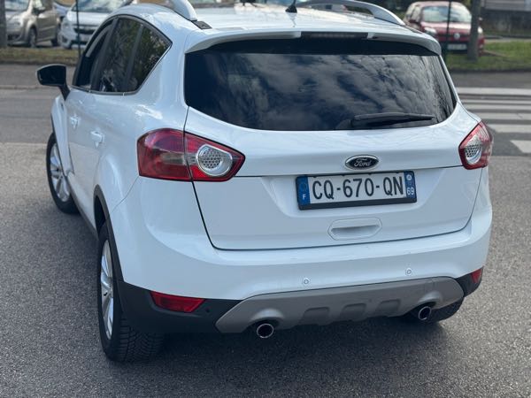 Ford Kuga II 2.0 TDCI 140 FAP 4X4 TITANIUM POWERSHIFT