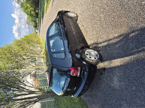 Volkswagen Polo IV 1.2 65 WEMBLEY PLUS 5P