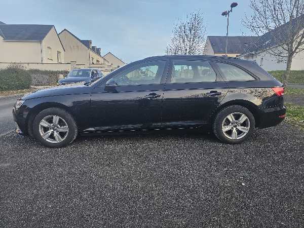 Audi A4 V (2) AVANT 35 TDI 150 S LINE S TRONIC