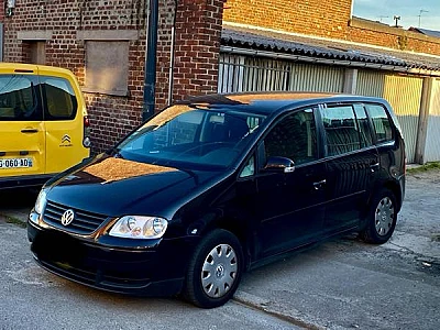 Volkswagen Touran II 1.9 TDI 90 CONCEPT III