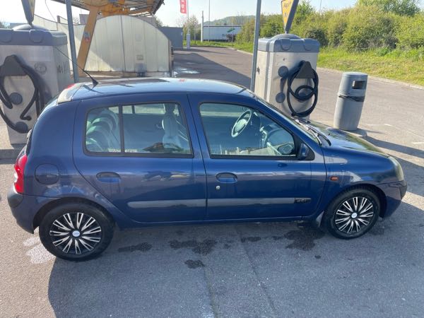 Renault Clio II (2) CAMPUS 1.5 DCI 65 5P