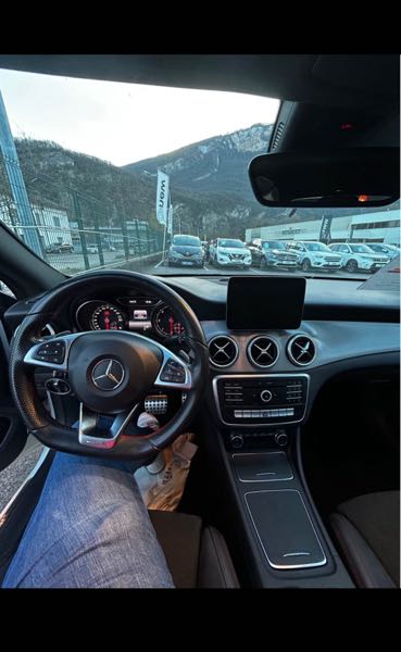 Mercedes-Benz Cla (2) SHOOTING BRAKE 200 D FASCINATION 4MATIC 7G-DCT