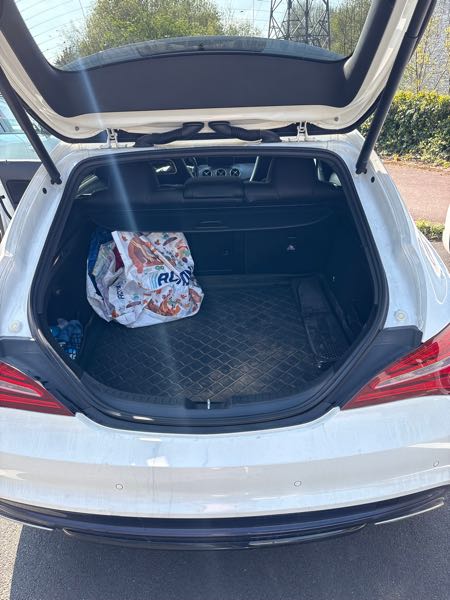 Mercedes-Benz Cla (2) SHOOTING BRAKE 200 D FASCINATION 4MATIC 7G-DCT