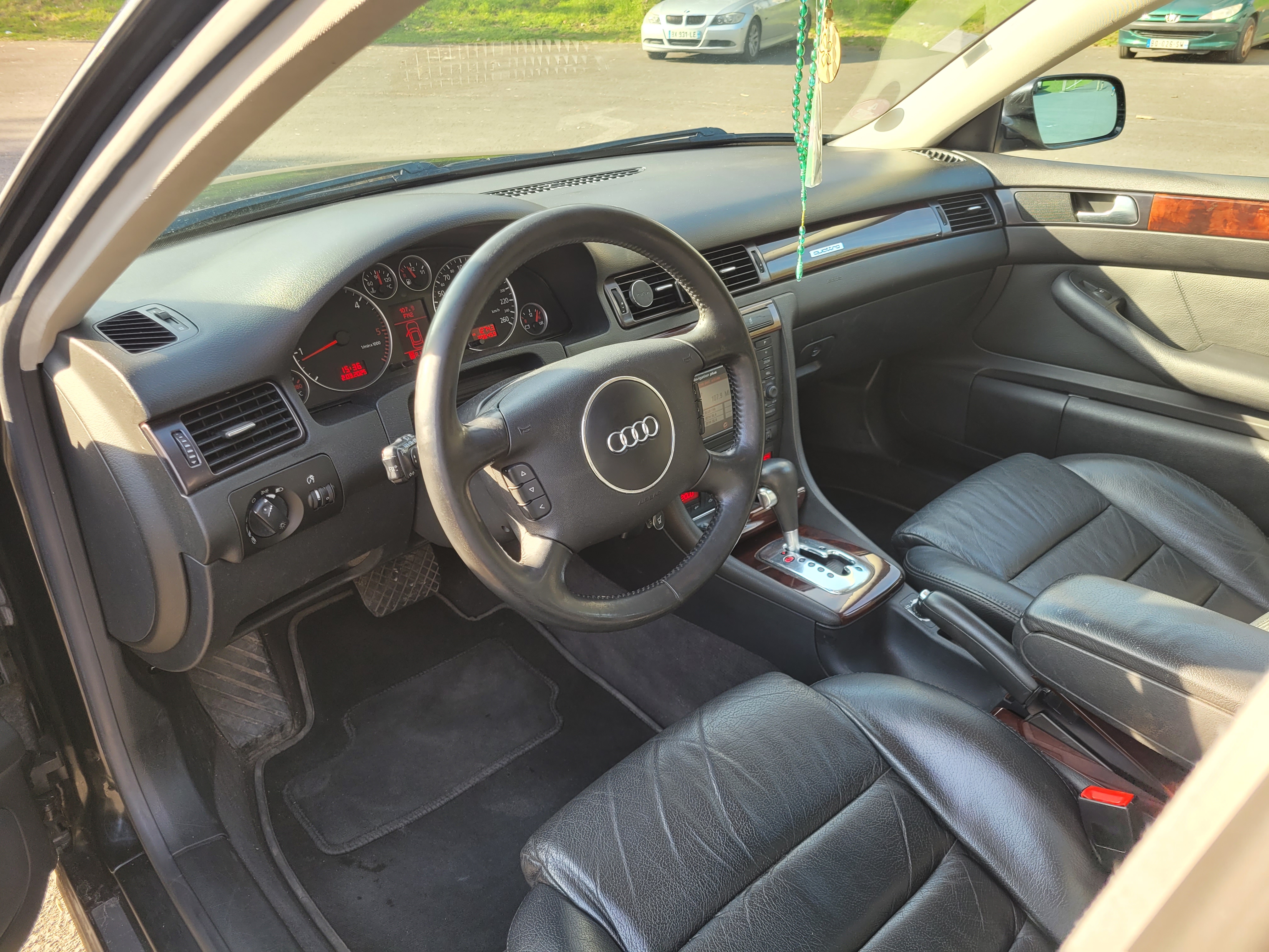 Audi A6 II AVANT 2.5 V6 TDI 180 QUATTRO PACK PLUS TIPTRONIC