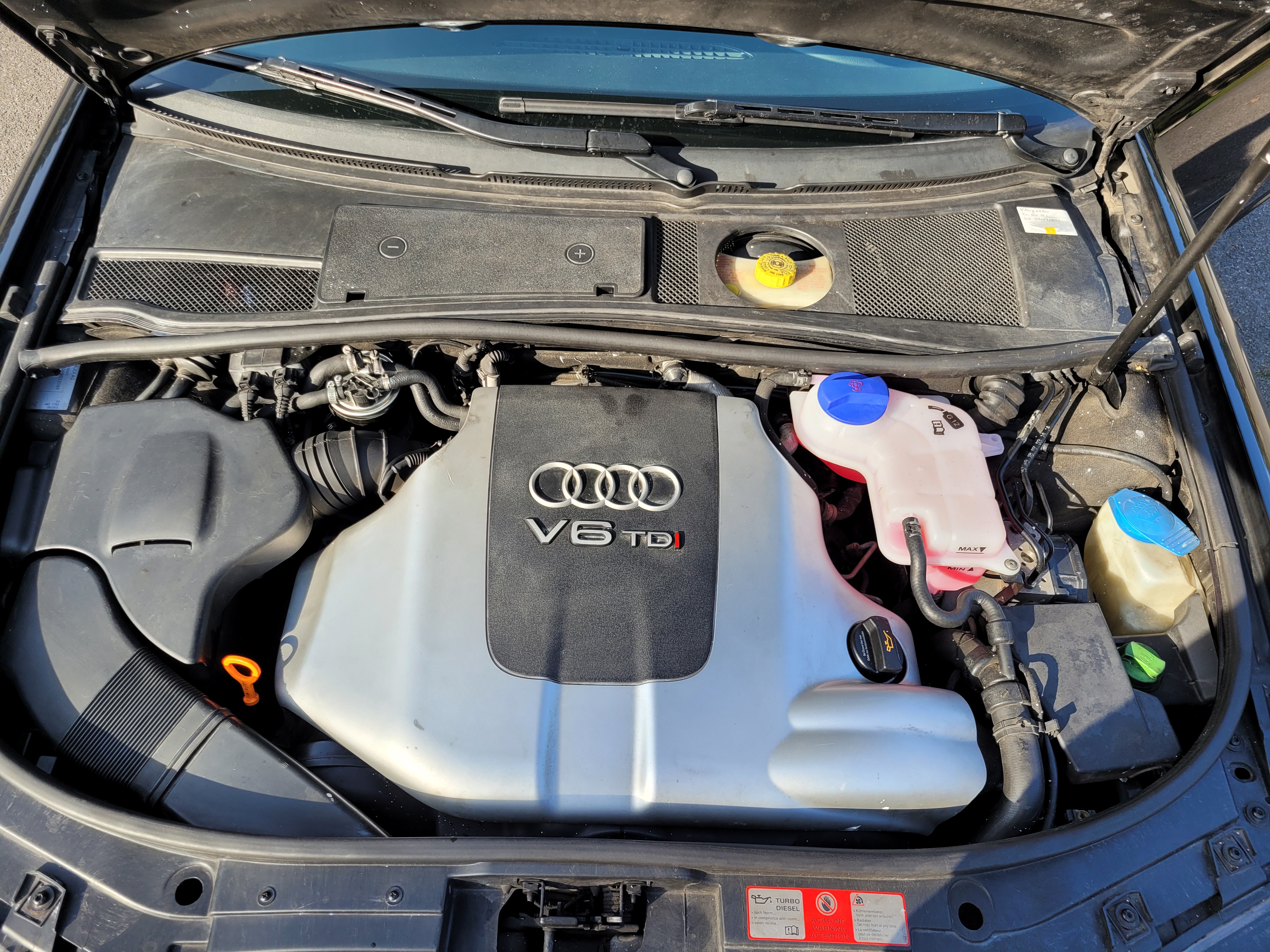 Audi A6 II AVANT 2.5 V6 TDI 180 QUATTRO PACK PLUS TIPTRONIC