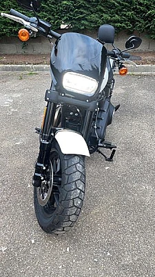 HARLEY-DAVIDSON SOFTAIL FAT BOB NOIR