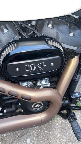 HARLEY-DAVIDSON SOFTAIL FAT BOB NOIR