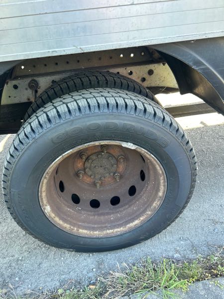 Ford Transit III CHASSIS CABINE PROPULSION 350 LJ TDDI 125 BV DURASHIFT