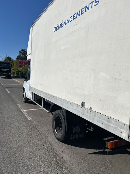 Ford Transit III CHASSIS CABINE PROPULSION 350 LJ TDDI 125 BV DURASHIFT