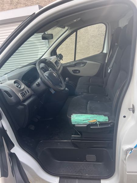 Renault Trafic Renault Trafic 1.6 DCI 115 3 Place 🇨🇭
