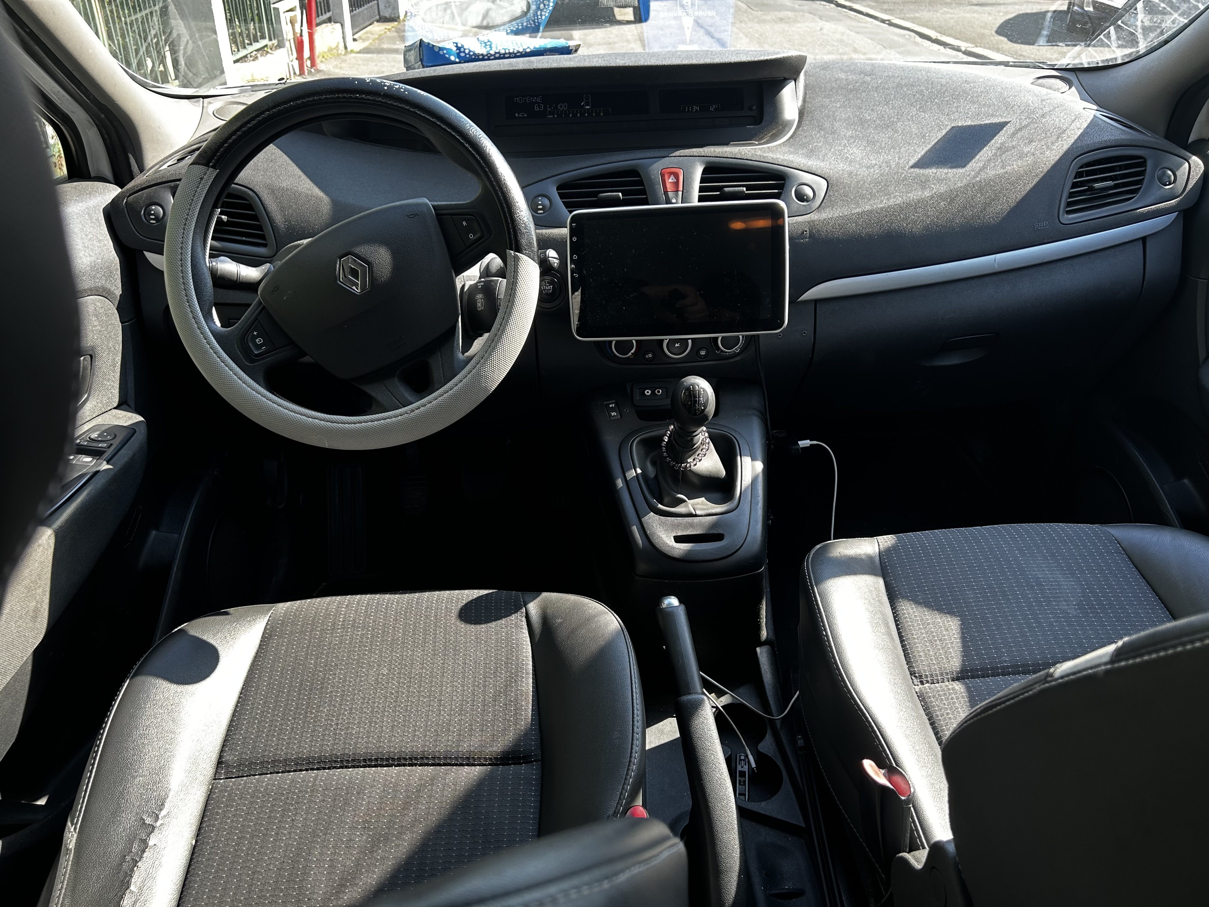 Renault Scenic III (3) 1.5 DCI 110 ENERGY AUTHENTIQUE ECO2
