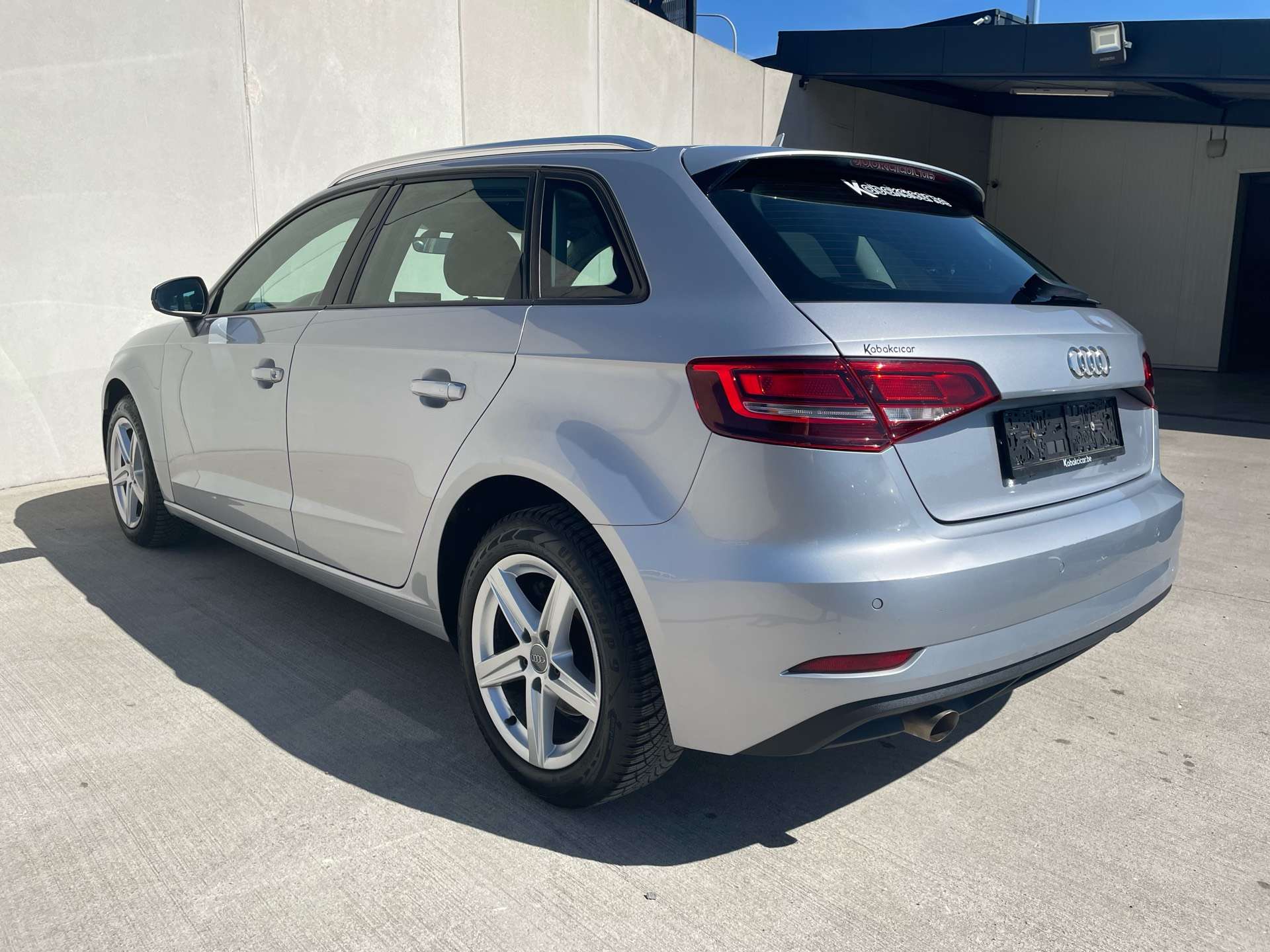 Audi A3 Sportback 1.6 TDi Design/Toit pano/Gps/Clim/Cruise