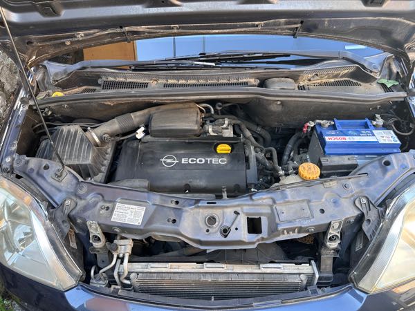 Opel Meriva (2) 1.6 TWINPORT 105 ECOTEC CLASSIC COSMO