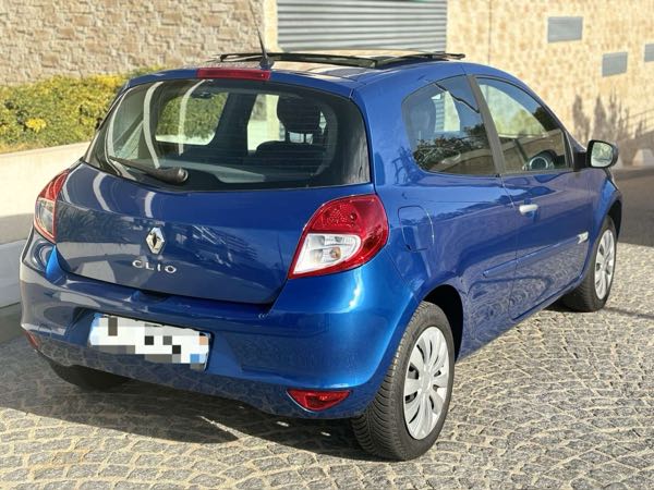 Renault Clio IV (2) 1.2 16V 75 LIMITED