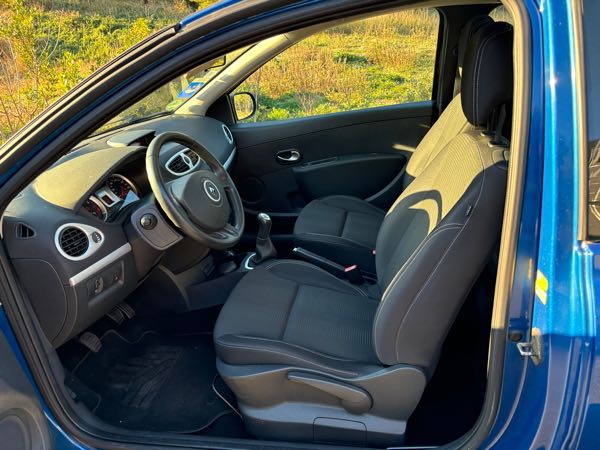 Renault Clio IV (2) 1.2 16V 75 LIMITED