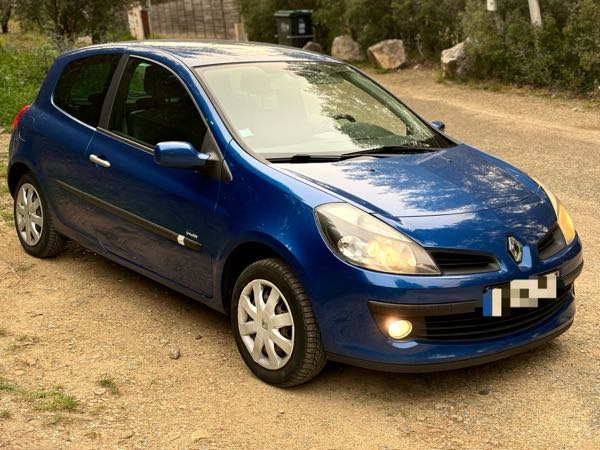 Renault Clio IV (2) 1.2 16V 75 LIMITED