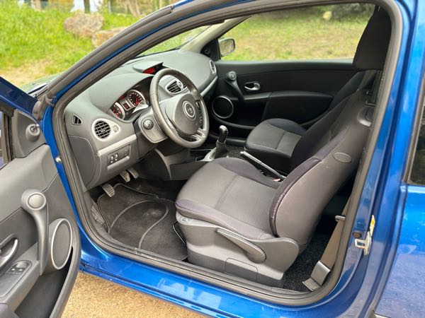 Renault Clio IV (2) 1.2 16V 75 LIMITED