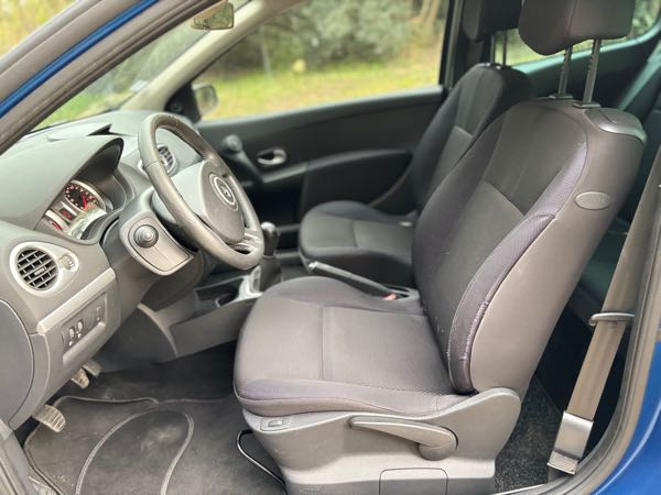 Renault Clio IV (2) 1.2 16V 75 LIMITED