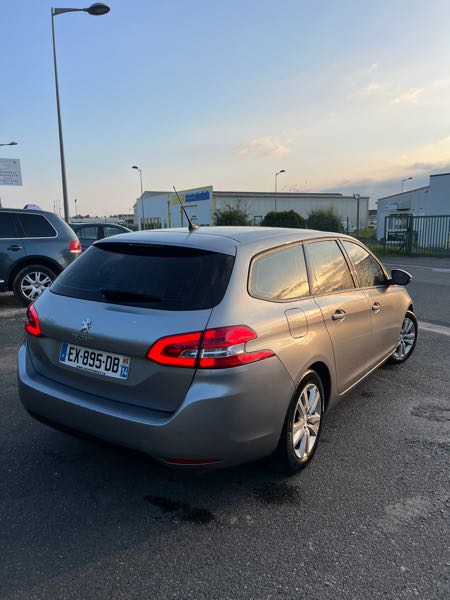 Peugeot 308 II SW 1.6 BLUEHDI 120 S&amp;S FELINE EAT6