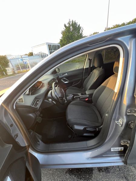 Peugeot 308 II SW 1.6 BLUEHDI 120 S&amp;S FELINE EAT6