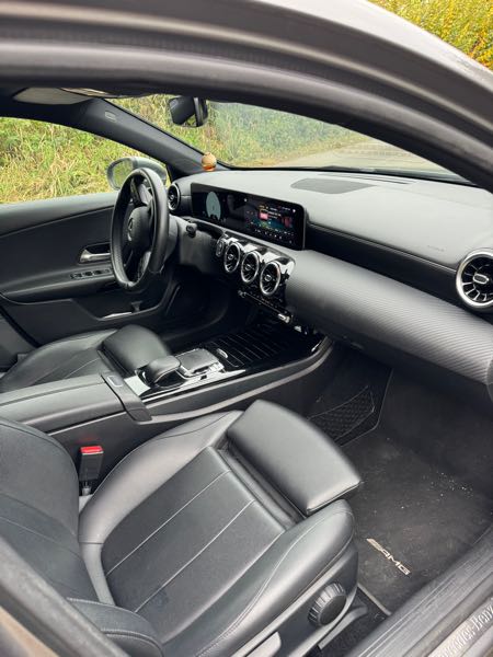 Mercedes-Benz Classe A IV BERLINE 180 D PROGRESSIVE LINE 7G-DCT 100G