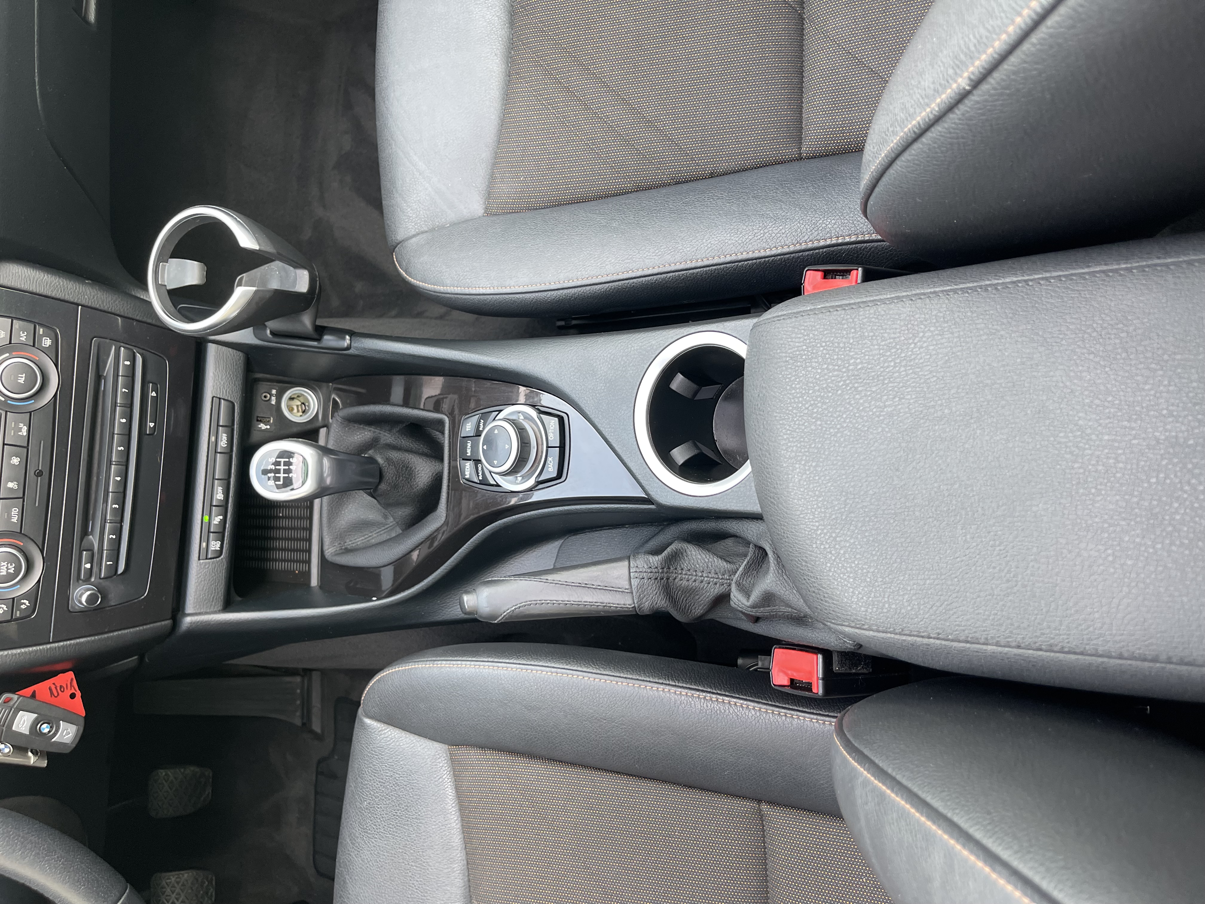 Bmw X1 (E84) (2) SDRIVE18D 143 LOUNGE PLUS