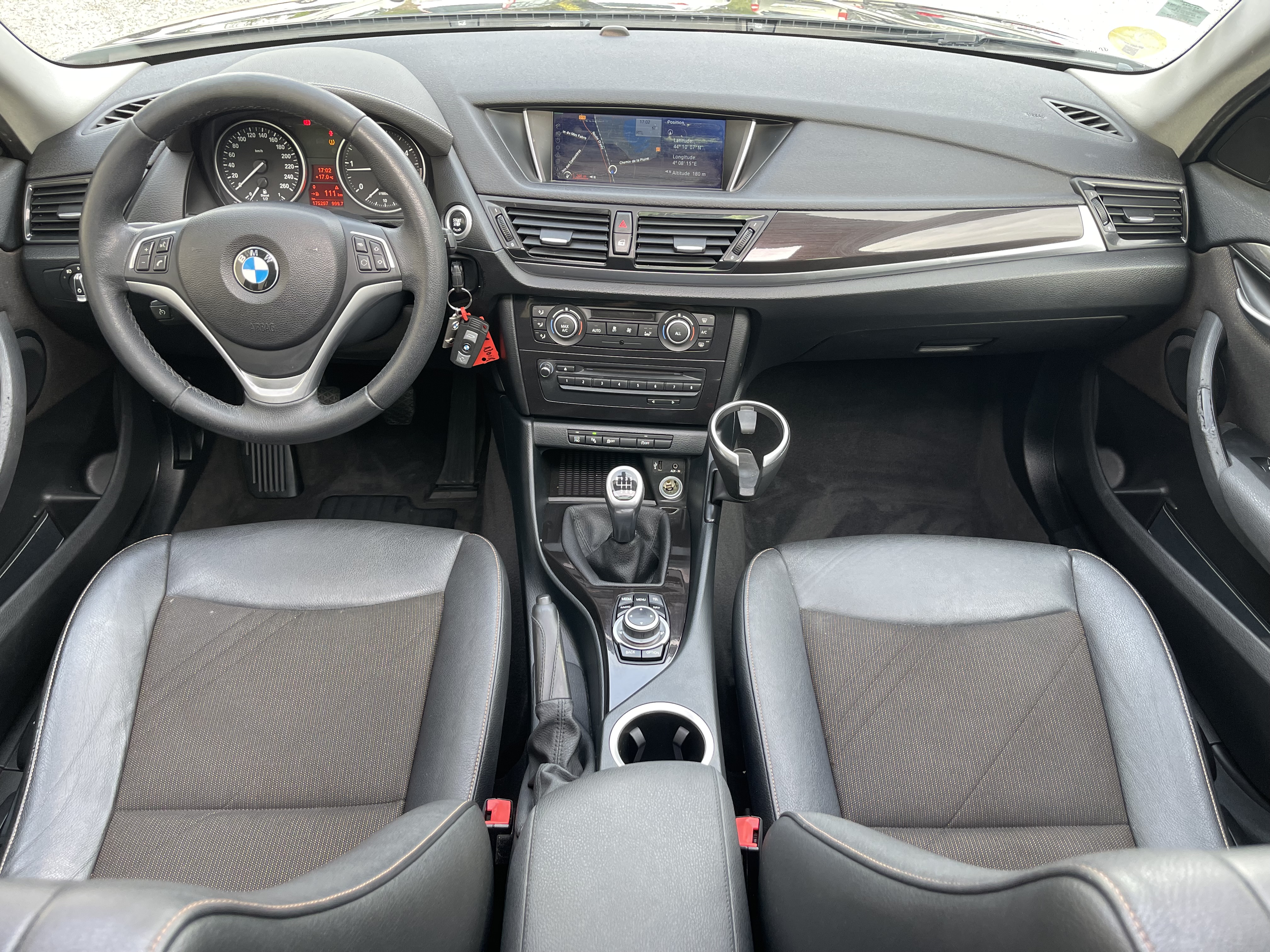 Bmw X1 (E84) (2) SDRIVE18D 143 LOUNGE PLUS