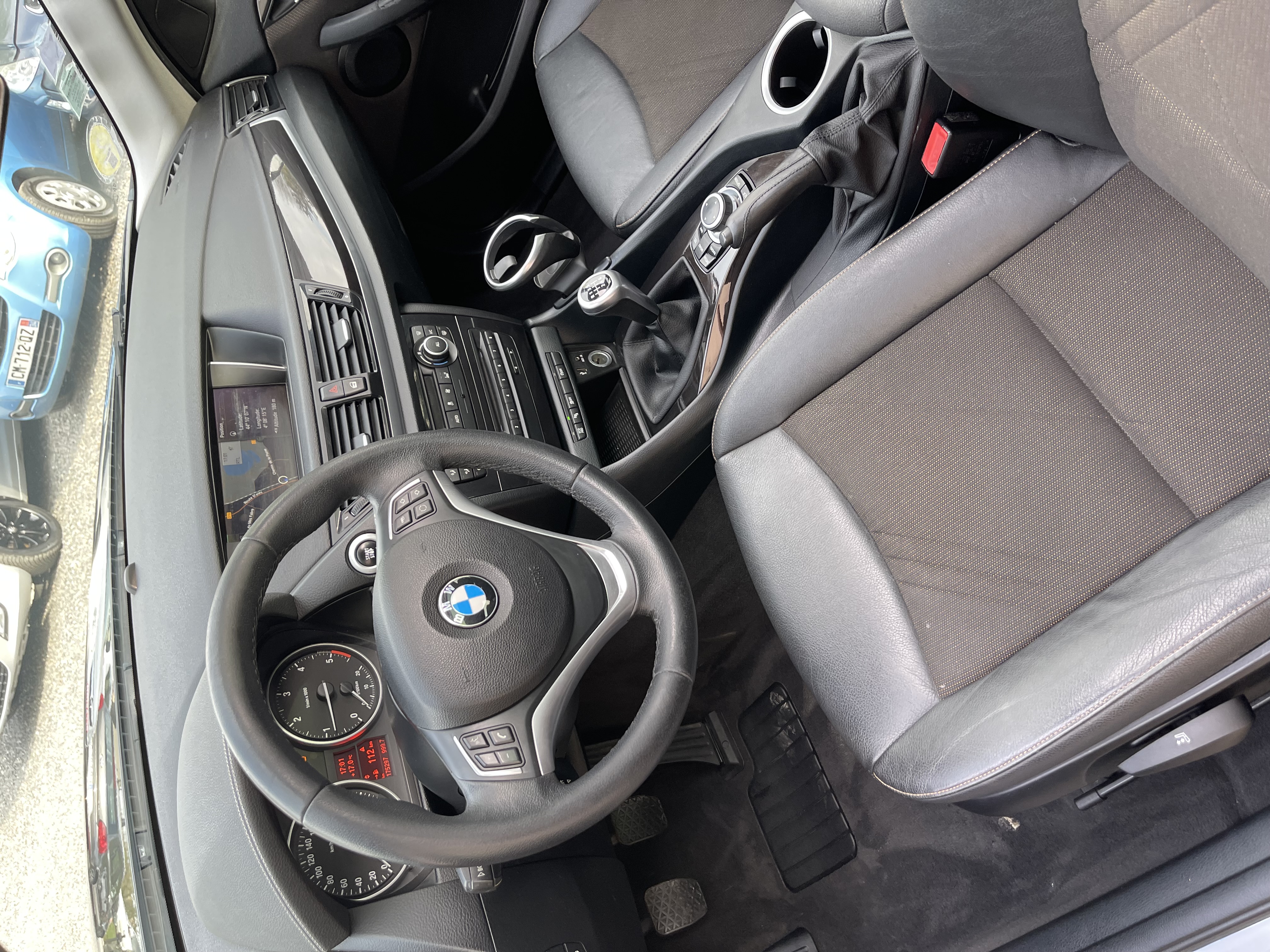 Bmw X1 (E84) (2) SDRIVE18D 143 LOUNGE PLUS