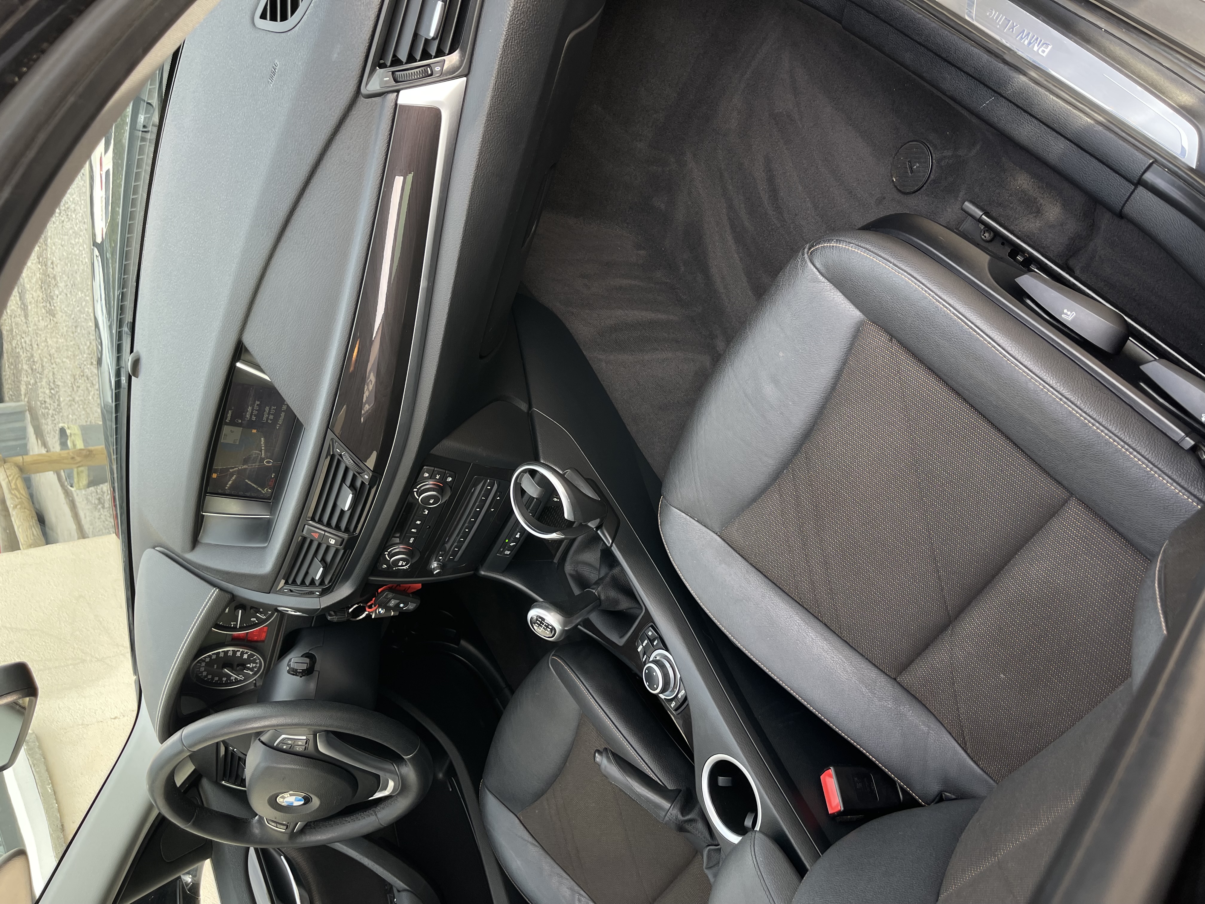 Bmw X1 (E84) (2) SDRIVE18D 143 LOUNGE PLUS