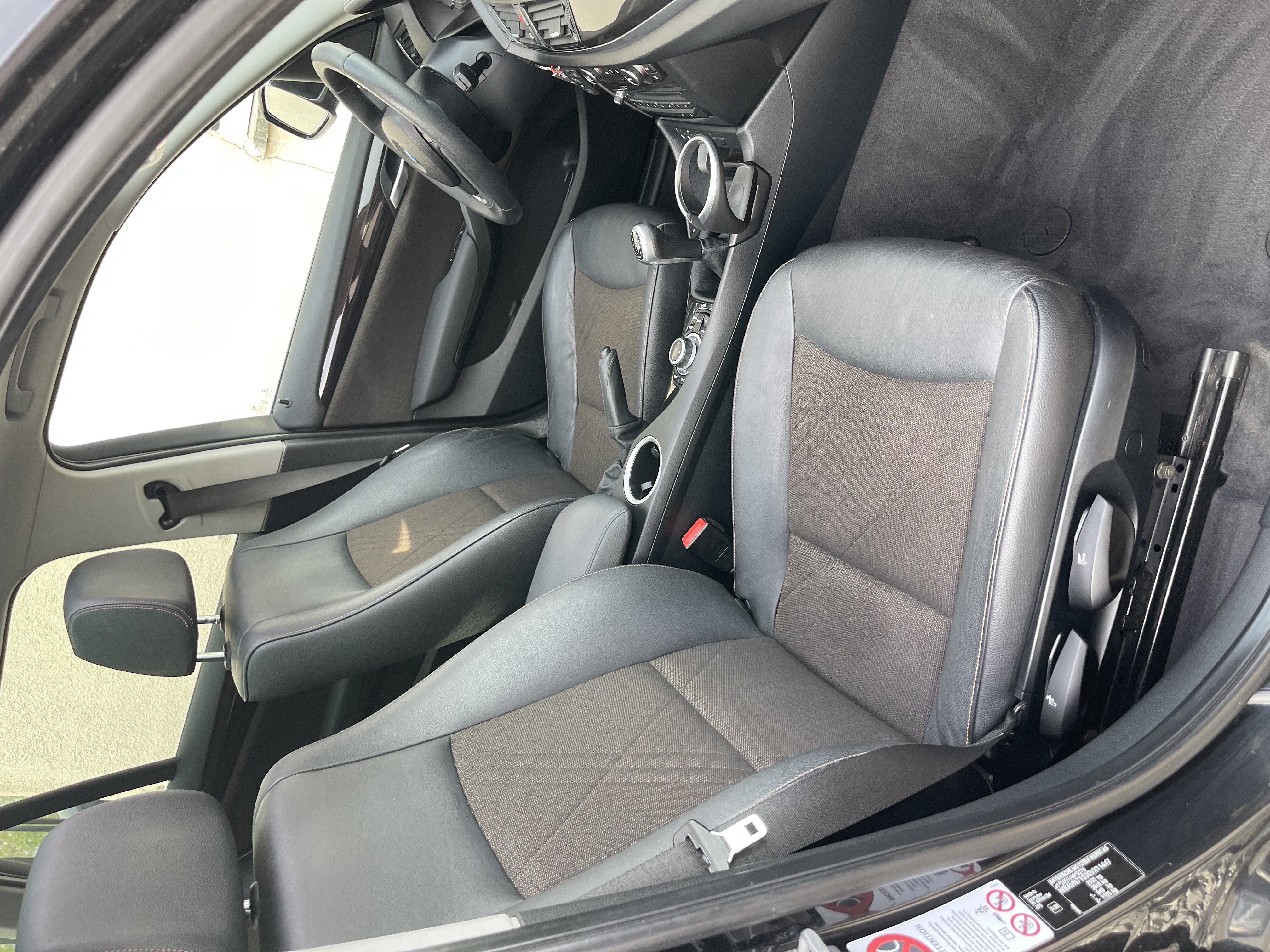 Bmw X1 (E84) (2) SDRIVE18D 143 LOUNGE PLUS