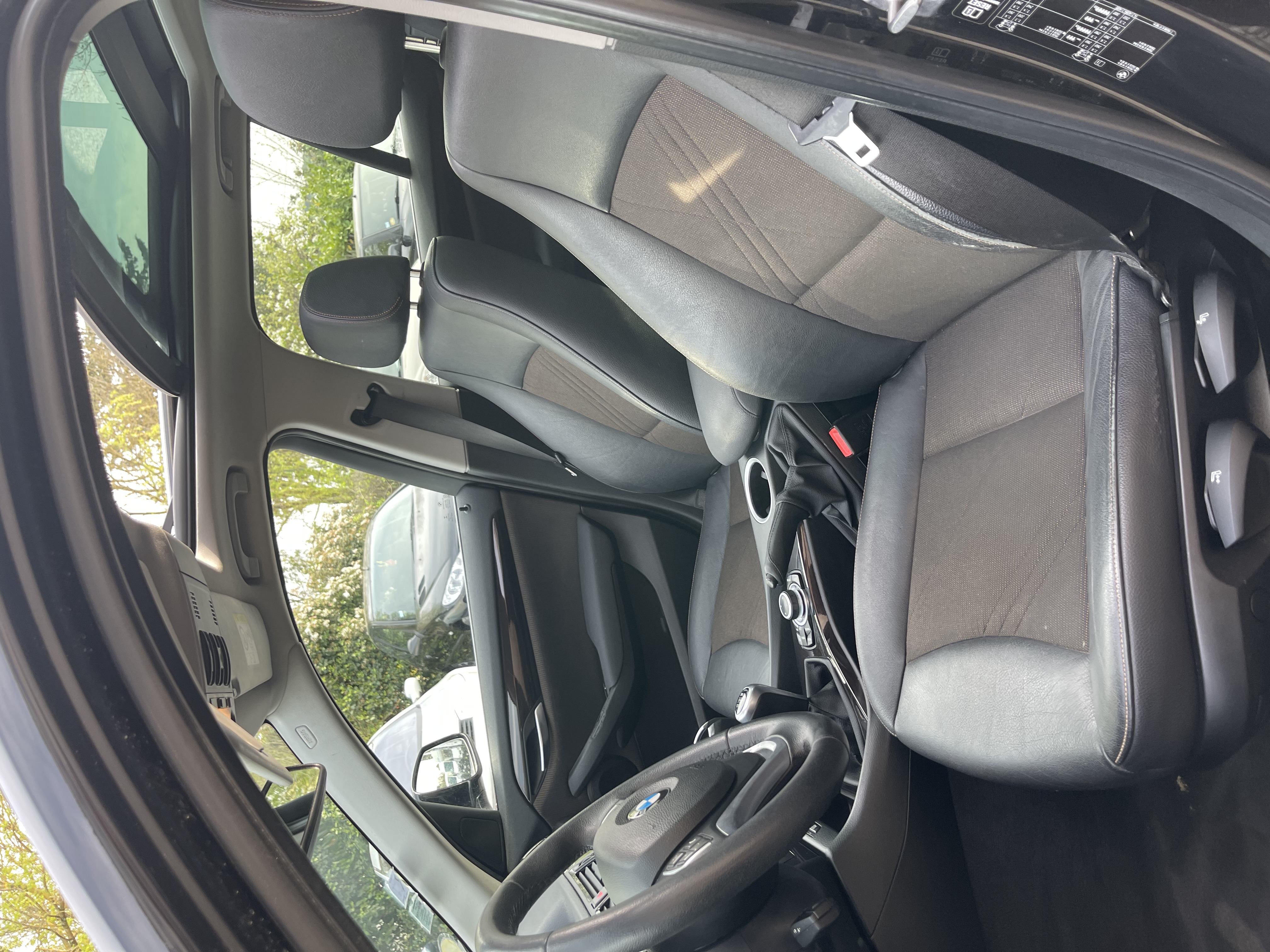 Bmw X1 (E84) (2) SDRIVE18D 143 LOUNGE PLUS