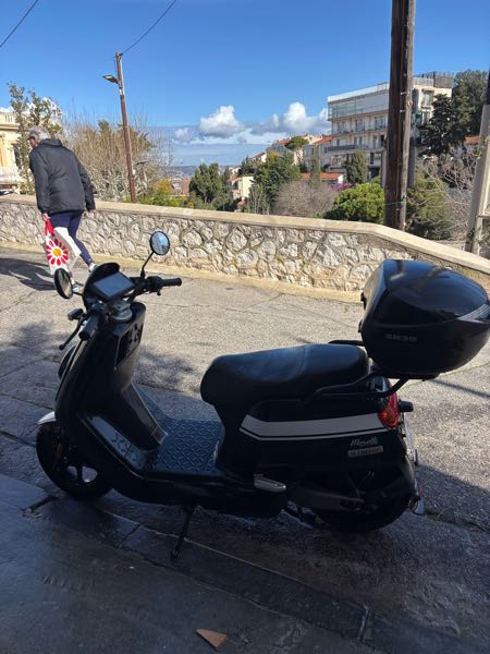 NIU NQI GT