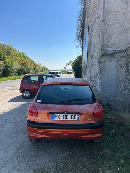 Peugeot 206 (2) 1.4 75 GENERATION 3P