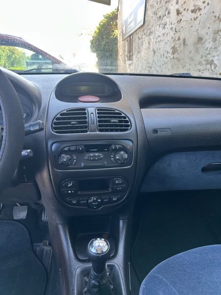 Peugeot 206 (2) 1.4 75 GENERATION 3P
