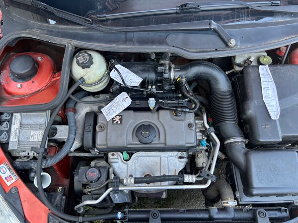 Peugeot 206 (2) 1.4 75 GENERATION 3P