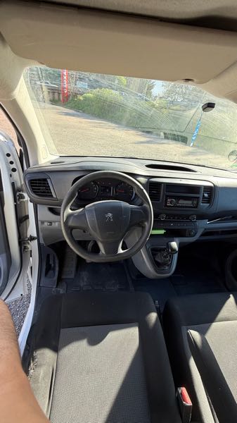 Peugeot Expert III 2.0 BLUEHDI 120 S&amp;S LONG PRO